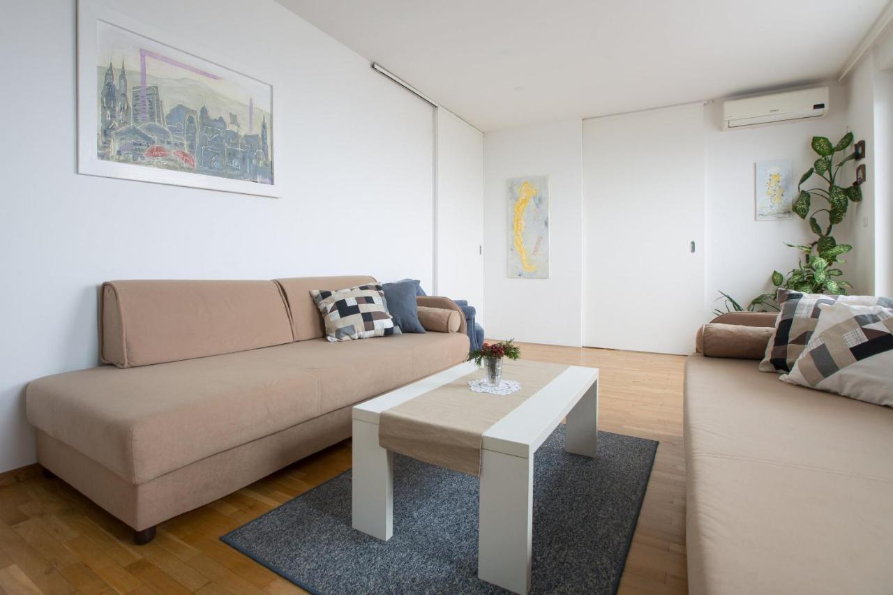 Apartments Zagreb Point エクステリア 写真