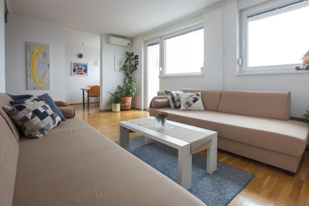 Apartments Zagreb Point エクステリア 写真